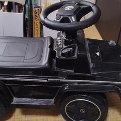 子供の乗り物　自動車