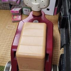子供の乗り物　三輪車