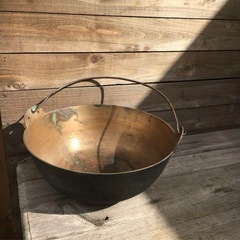 真鍮製鍋　ヴィンテージ　大鍋　足つき