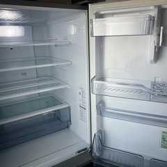 美品　AQUA冷蔵庫　2023年製　　の画像