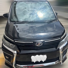 トヨタ✨ヴォクシー　（内装オレンジ🧡）②の画像