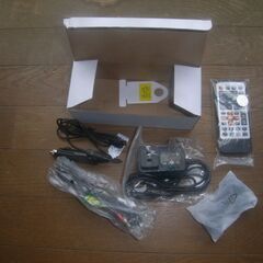 ワンセグポータブルＤＶＤプレーヤー９インチの画像
