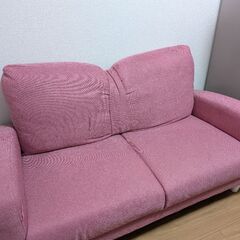 リボン型ソファー