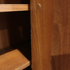 家具 スライド式本棚　赤茶 【コンプオフ金沢野々市店】の画像