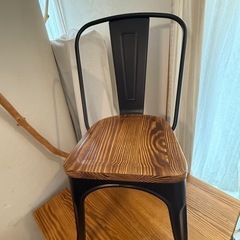 ダイニングテーブル4点セットの画像