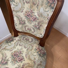 ダイニングテーブルセット（予約受付中）の画像