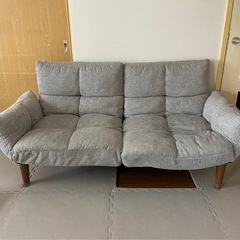 【無料】取りに来ていただける方　2人掛ソファー　オットマン付き