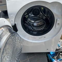 SHARPドラム式洗濯機　中古の画像