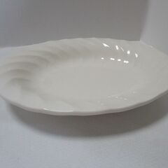白色花瓶の画像