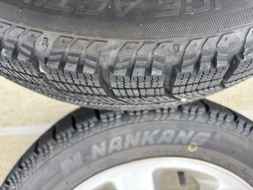 スタッドレスタイヤ165/60R14エブリイワゴン