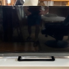 東芝テレビ 2018年モデル（テレビ台付き）の画像