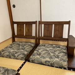 カリモク座椅子の画像