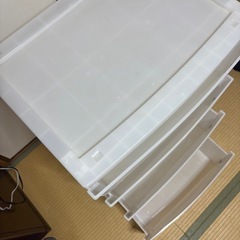 クローゼットチェスト4段　の画像