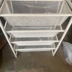 おそらくイケヤ　収納ラック