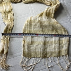 スカーフ300円　草木染め風の画像