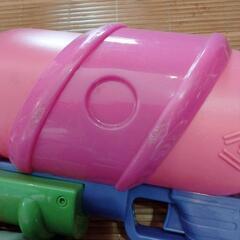 最終お値下げ！スプラトゥーン2の水鉄砲セットの画像
