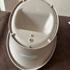 美品　ベビーバス　Shnuggleの画像