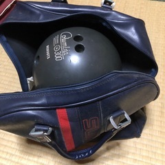 本日なら700〜800円業者都合で伸びたので、本日までですボウリング(玉、カバン付き)の画像
