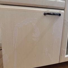 収納家具(食器類)の画像