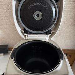 【受渡予定者決定済】炊飯器の画像