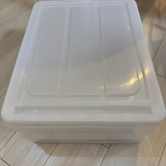収納ボックス（プラスチック、クリア）の画像