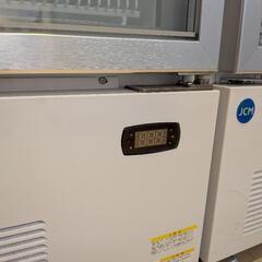 ※値引きしました！【美品】JCMタテ型冷凍ショーケース（−22℃）(380リットル)の画像