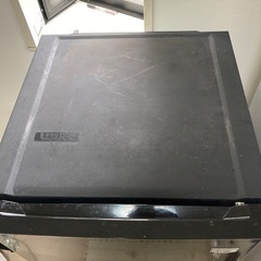 2014年製　haier  冷蔵庫　ブラックJR-N106H 単身用冷蔵庫の画像