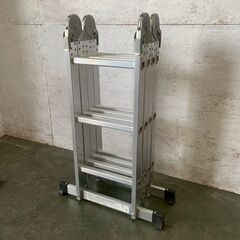 多機能 アルミ製 ハシゴ フリーラダー 変則脚立 立ち馬 多機能 ステップ付き アルミ脚立 DIY 工具 耐荷重150kg 踏み台 伸縮脚立 Y1829の画像