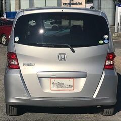 【中古ミニバン】ホンダ フリード G ジャスト｜走行98,000km｜ETC付き｜シルバーボディ｜車検2年付き｜自社ローン対応！の画像
