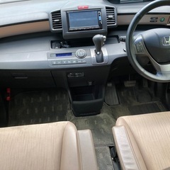 フリード HV 26年 車検9年7月 両側電動 ナビ Bカメラ フルセグ BTの画像