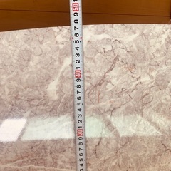 リービングテーブルの画像
