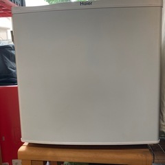 M290【中古品】メーカー：ハイアール　電気冷蔵庫　右開き　40...