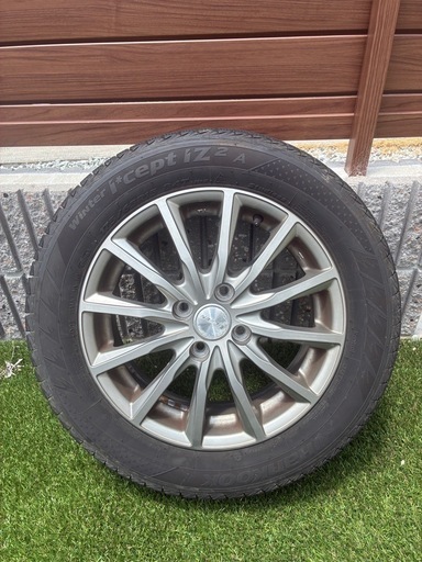 スタッドレスタイヤ　175/65R15 ホイール付き4本セット