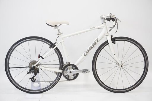 GIANT 「ジャイアント」 ESACAPE AIR 2014年モデル クロスバイク