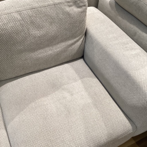 【トレファク神戸南店】★値段下げましたkarimoku 2人掛けソファーです!【取りに来られる方限定】
