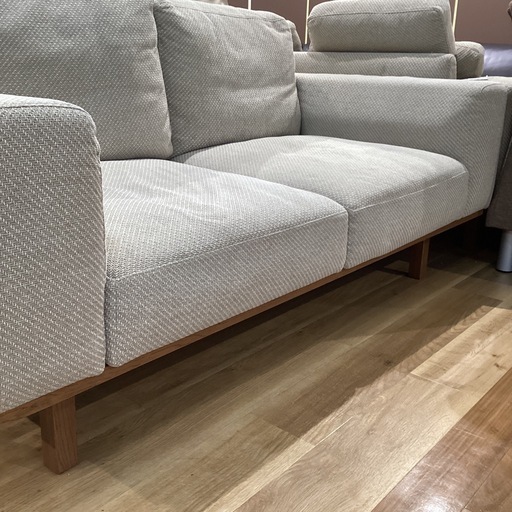 【トレファク神戸南店】★値段下げましたkarimoku 2人掛けソファーです!【取りに来られる方限定】