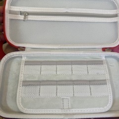 Switch ケースの画像