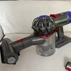 Dyson  ダイソンSV10 コードレスクリーナーの画像