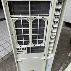 コロナ　窓用エアコンの画像
