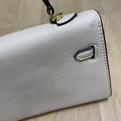 ノーブランド　ミニバッグ！未使用、ショルダー付きの画像