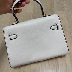 ノーブランド　ミニバッグ！未使用、ショルダー付きの画像