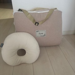 ベッドインベッドとエスメラルダの画像