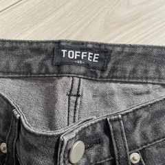 デニムパンツ　XSの画像