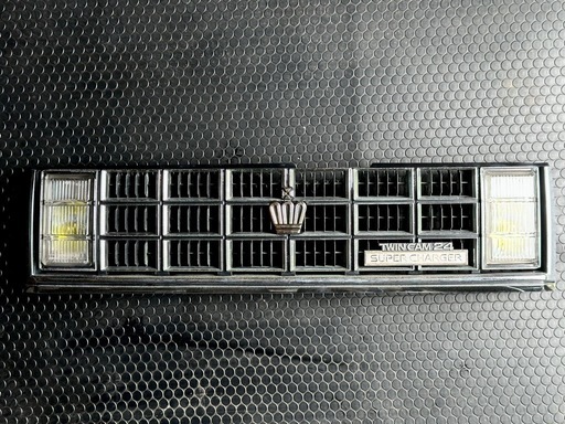 120系トヨタクラウン【フォグ付きグリル】スーパーチャージャー