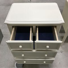 【ｼﾞｬﾝｸﾞﾙｼﾞｬﾝｸﾞﾙ金沢店】3段チェストアンティーク調　白 W(幅)60×D(奥行き)40×H(高さ)75cm ※クリーニング済みの画像