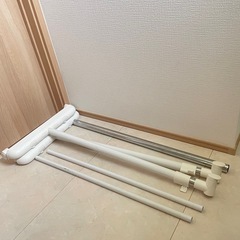 ハンガーラックの画像