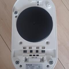 National製コードレススチームアイロンの画像