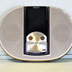 SONYウォークマンフルセット(NW-S744)本体・スピーカ・充電器・usbケーブル・取説等の画像