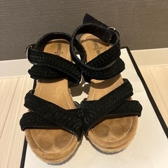 ミネトンカ　レディースサンダルの画像