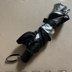車用サンシェード（折りたたみ型）の画像